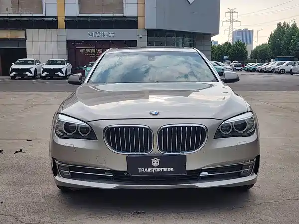 BMW 7 Series 2009