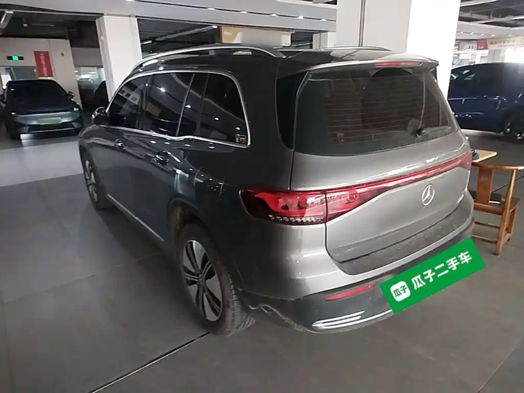 Mercedes-Benz EQB 2023