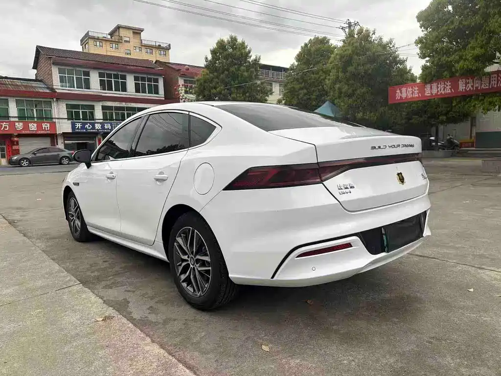 BYD Qin PLUS 2025 — фото 7