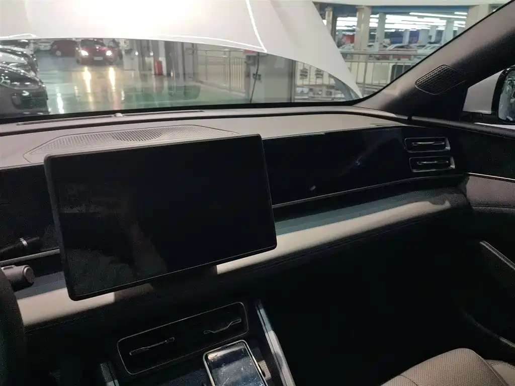 BYD Qin L 2025 — фото 10