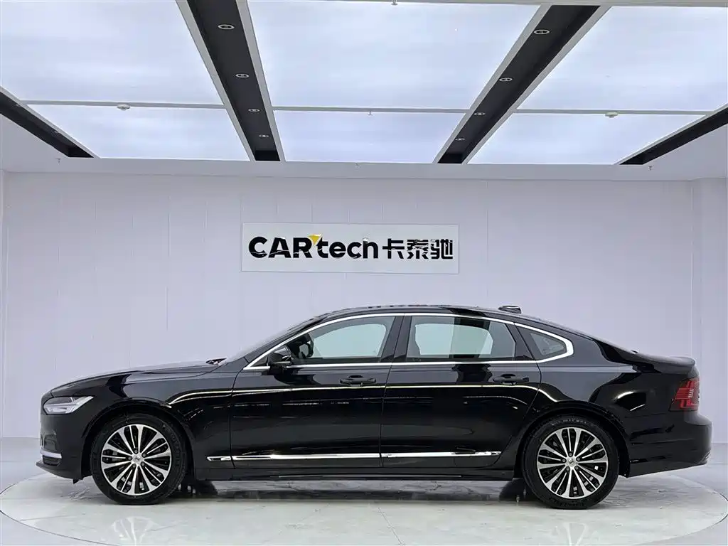 Volvo S90 2025 — фото 8