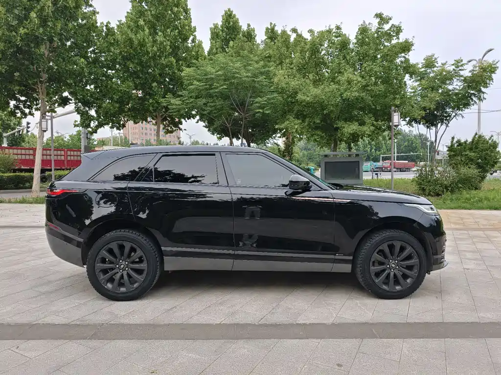 Land Rover Velar 2018