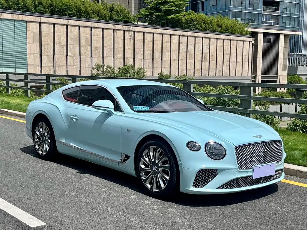 Bentley Continental 2021 — фото 3