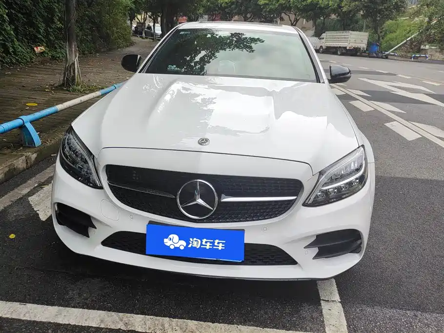 Mercedes-Benz C-Class 2021