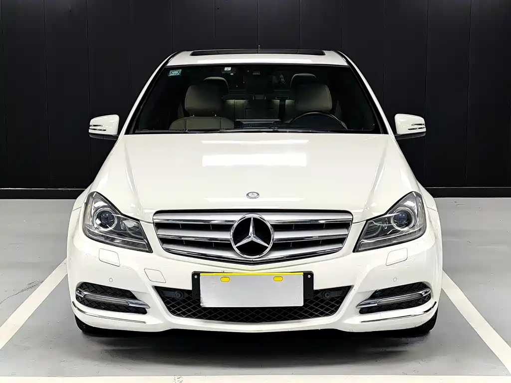 Mercedes-Benz C-Class 2012 — фото 2