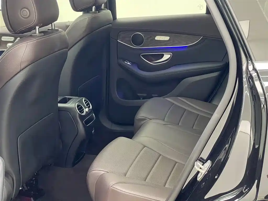 Mercedes-Benz GLC 2020 — фото 13