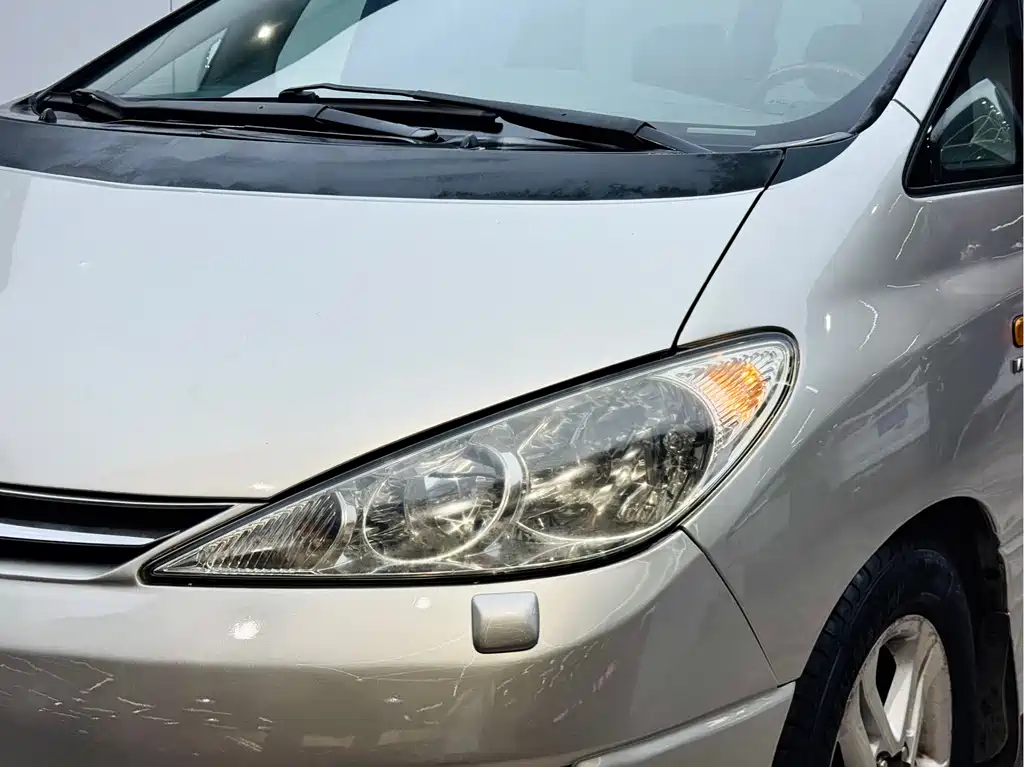 Toyota Previa 2004 — фото 21