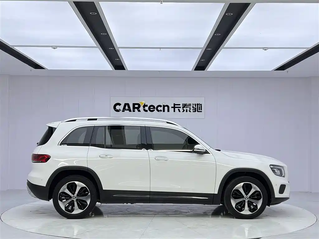 Mercedes-Benz GLB 2022 — фото 4