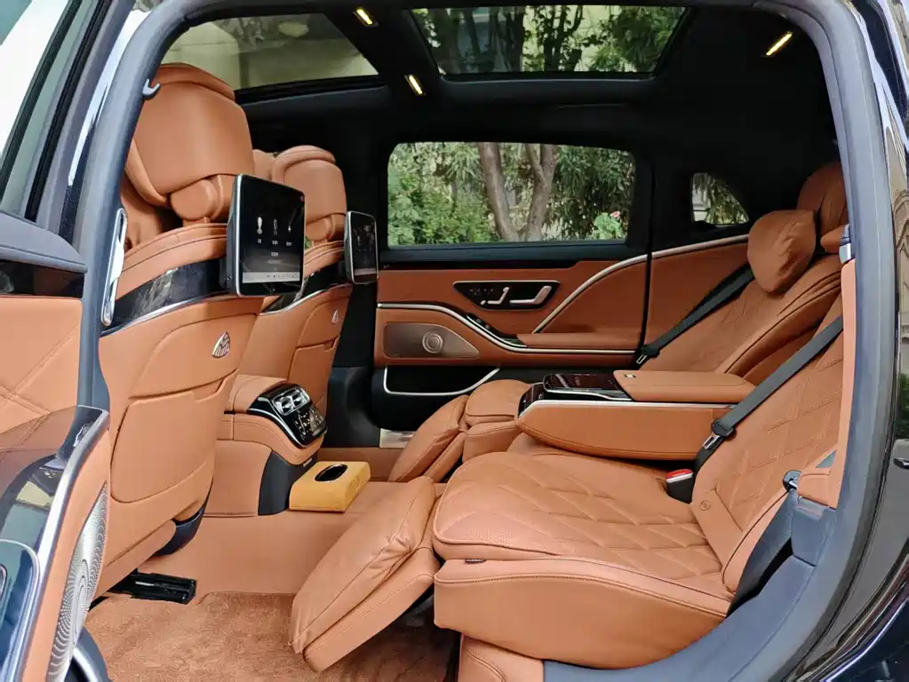 Mercedes-Benz S-Class 2023 — фото 9