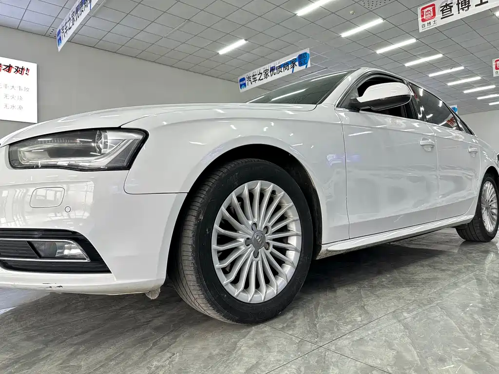 Audi A4L 2015 — фото 4