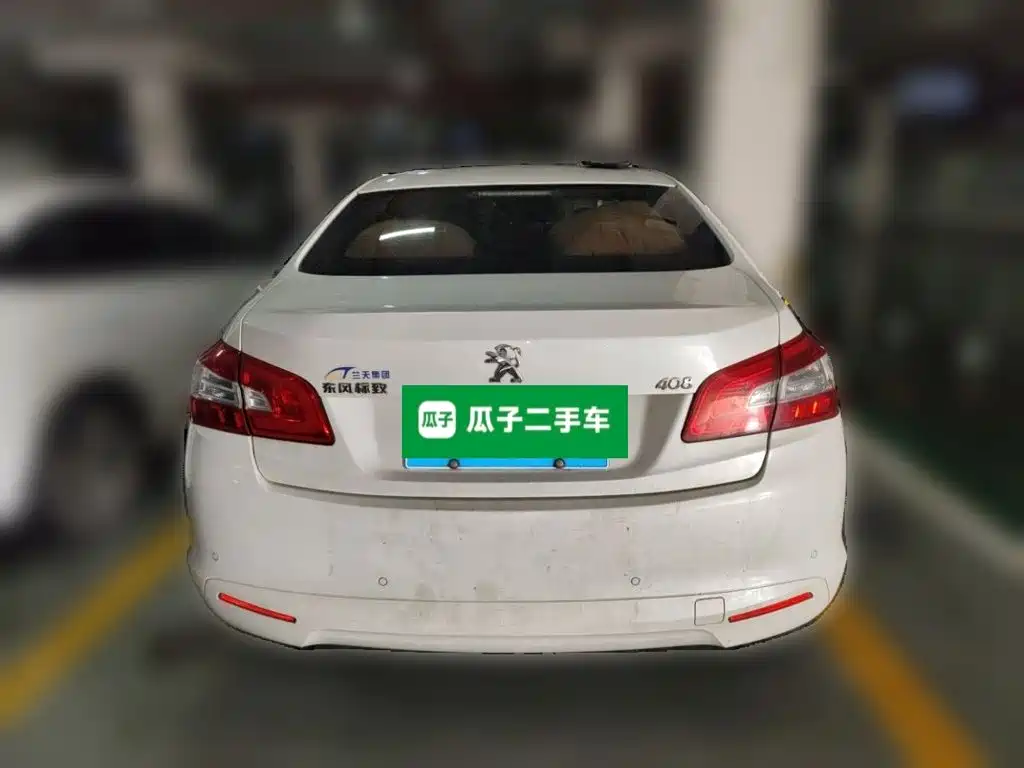 Peugeot 408 2015