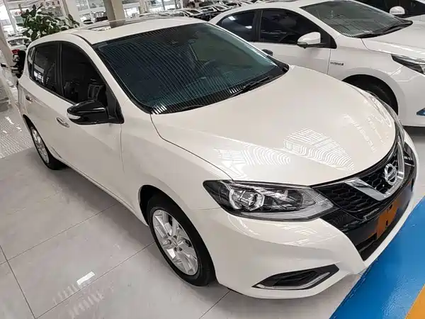 Nissan Tiida 2021