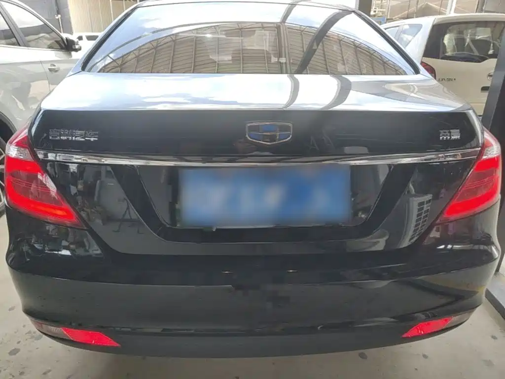 Geely Emgrand 2017
