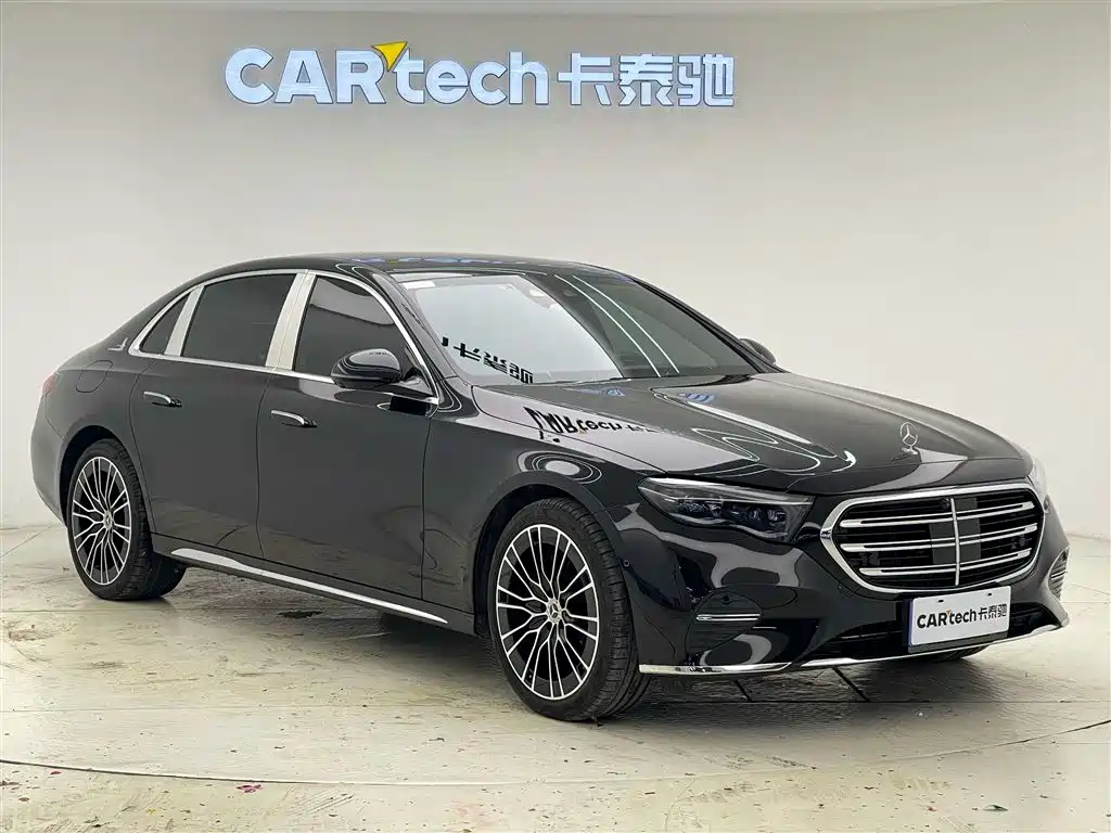Mercedes-Benz E-Class 2025 — фото 2