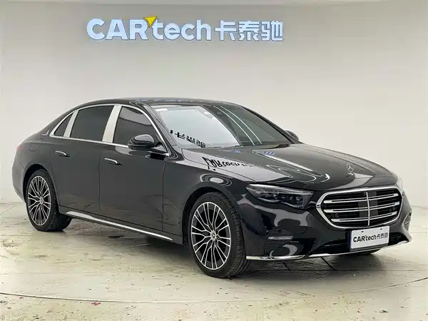 Mercedes-Benz E-Class 2025