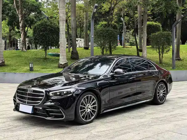 Mercedes-Benz S-Class 2023