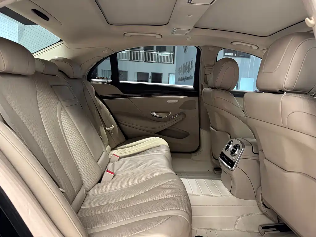 Mercedes-Benz S-Class 2015 — фото 19