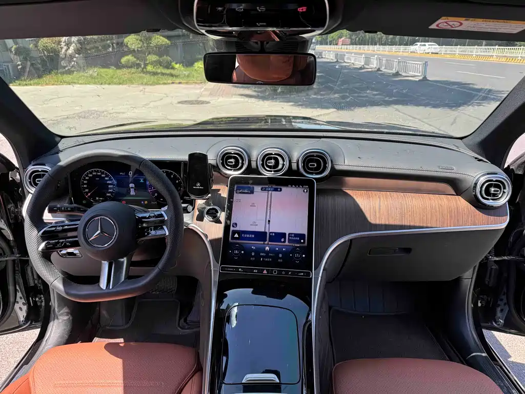 Mercedes-Benz GLC 2025 — фото 14
