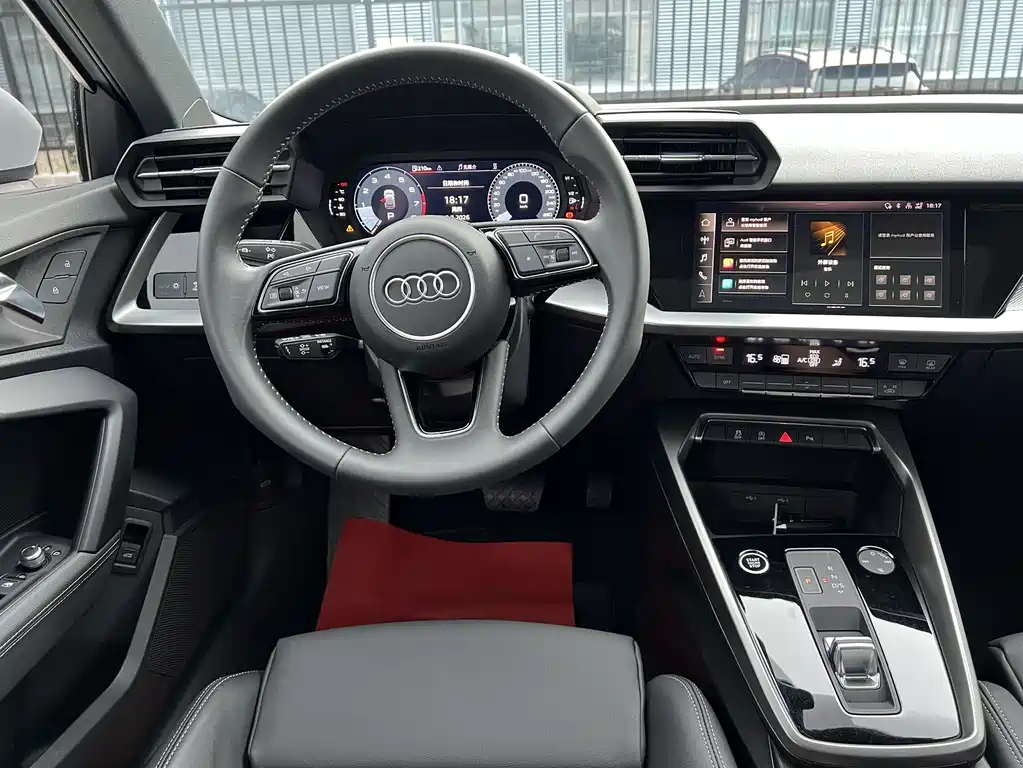 Audi A3 2022 — фото 13