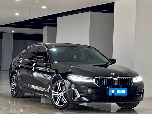 BMW 5 Series 2022