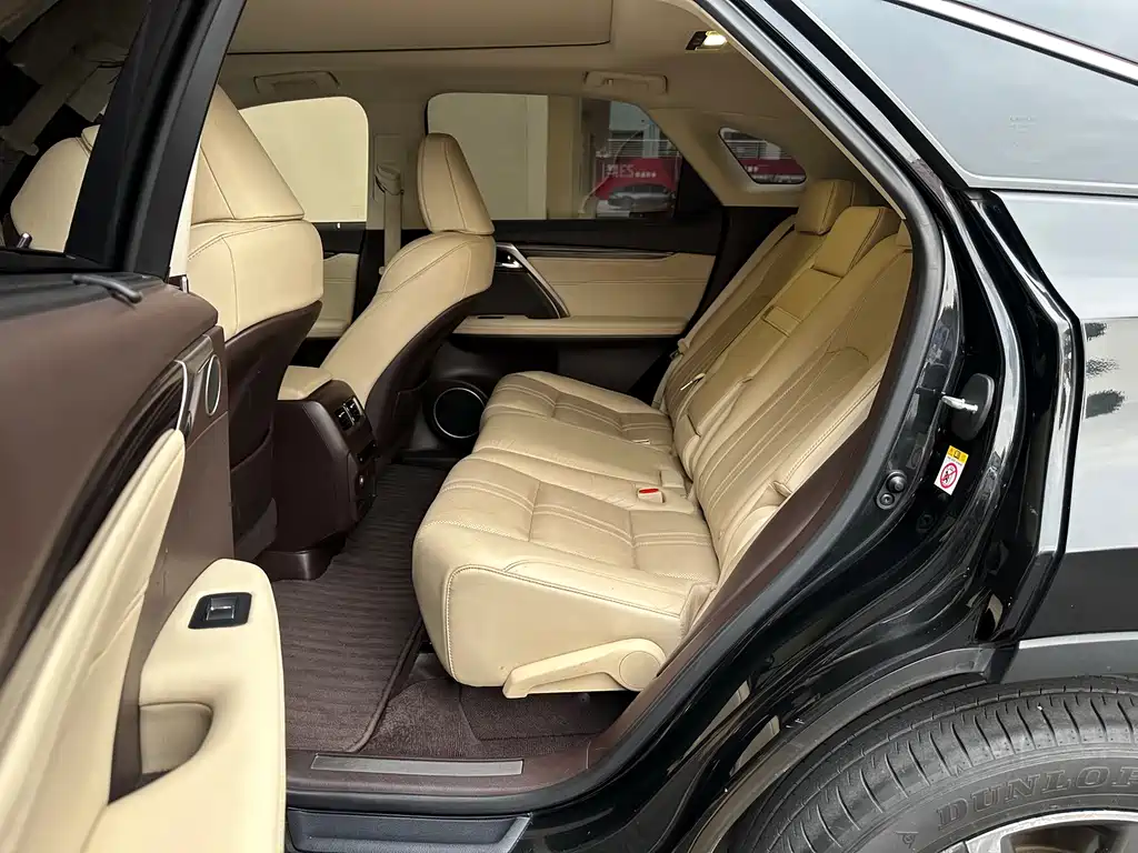 Lexus RX 2017 — фото 15