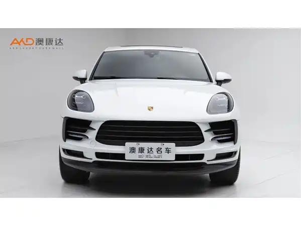 Porsche Macan 2021