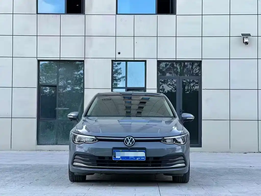 Volkswagen Golf 2022