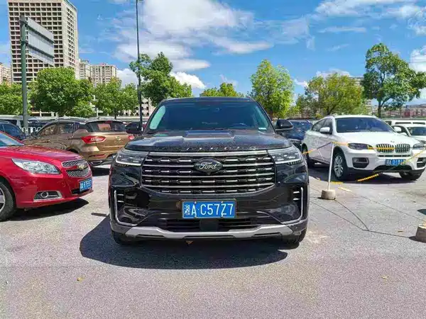 Ford Explorer 2023