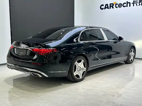 Mercedes-Benz Maybach S-Class 2025