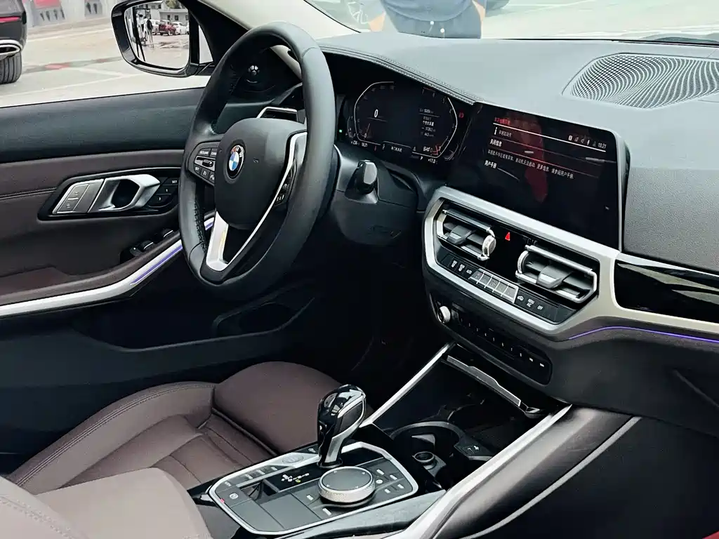 BMW 3 Series 2020 — фото 16
