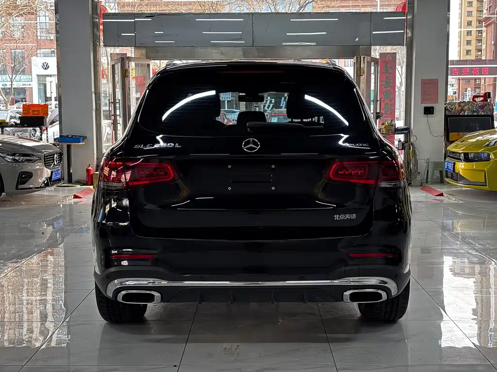 Mercedes-Benz GLC 2023 — фото 4