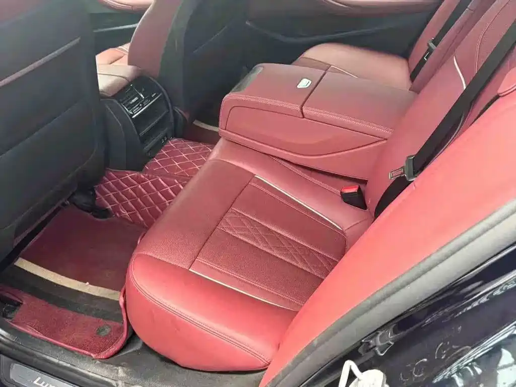 BMW 5 Series 2021