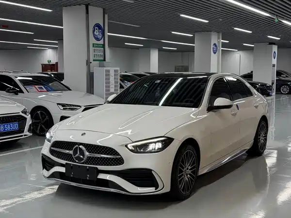 Mercedes-Benz C-Class 2023