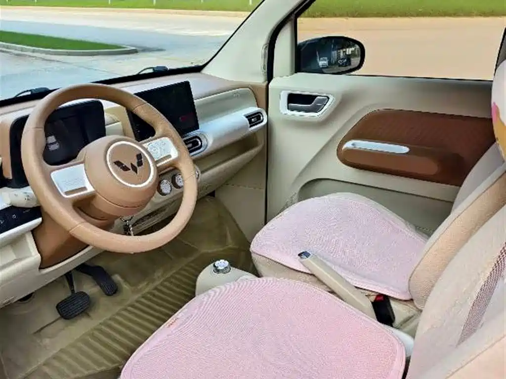 Wuling MINIEV 2025