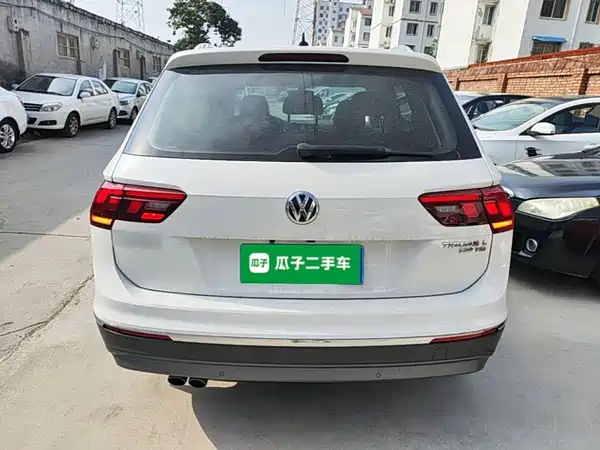 Volkswagen Tiguan L 2019