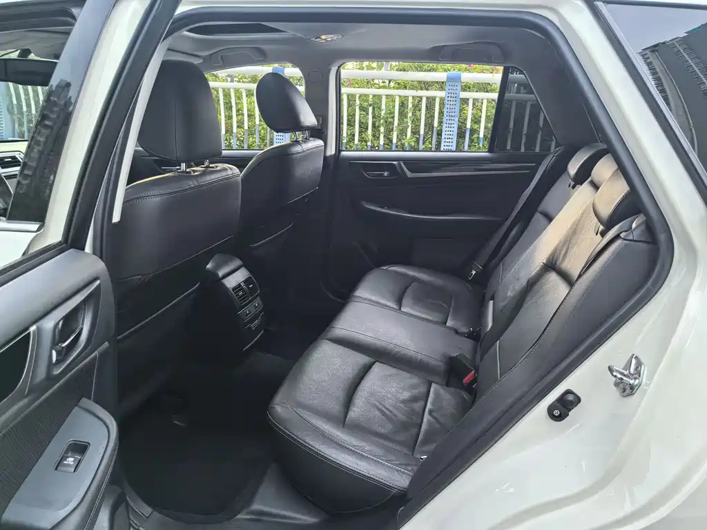 Subaru Outback 2015 — фото 23