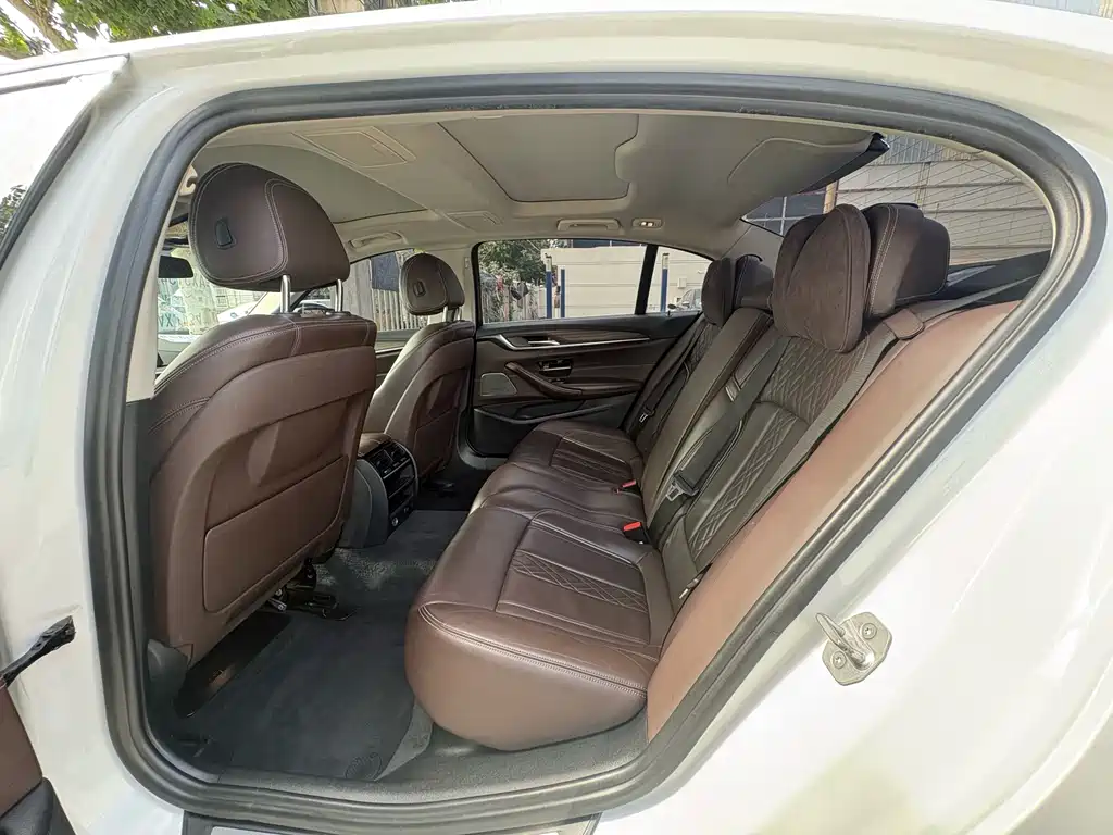 BMW 5 Series 2018