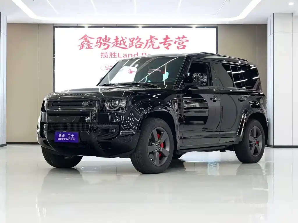 Land Rover Defender 2025 — фото 1