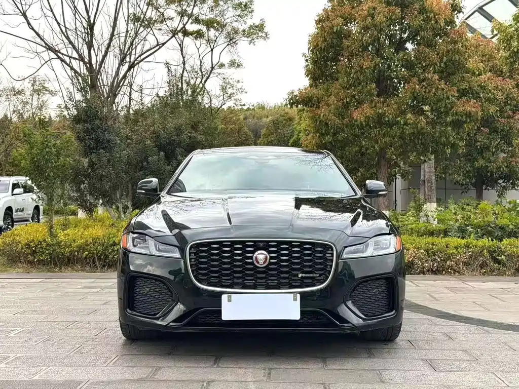 Jaguar XFL 2022 — фото 2