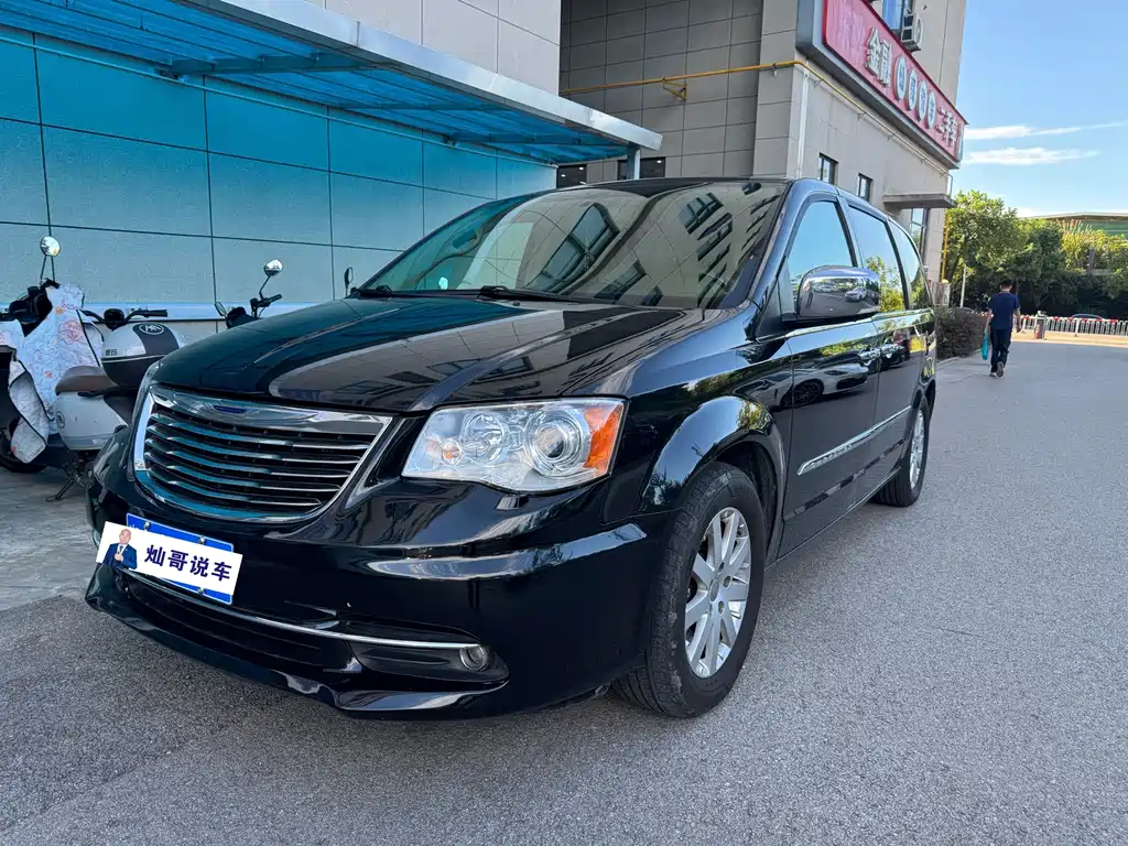 Chrysler Grand Voyager 2013