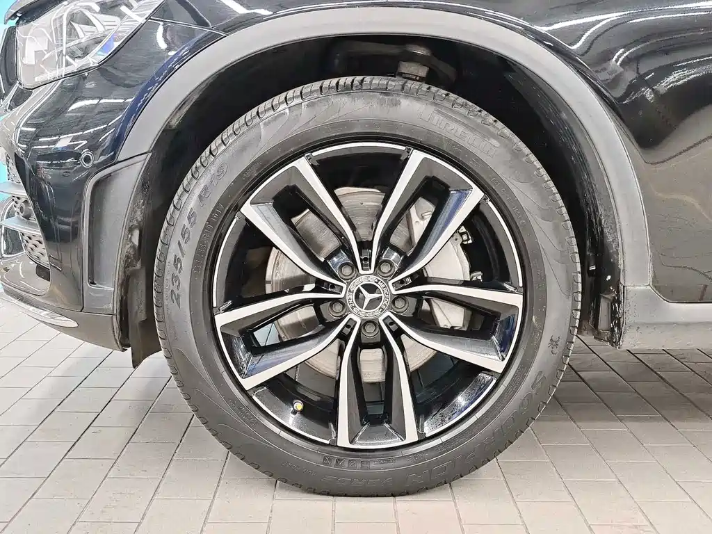 Mercedes-Benz GLC 2021