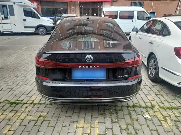 Volkswagen Passat 2024