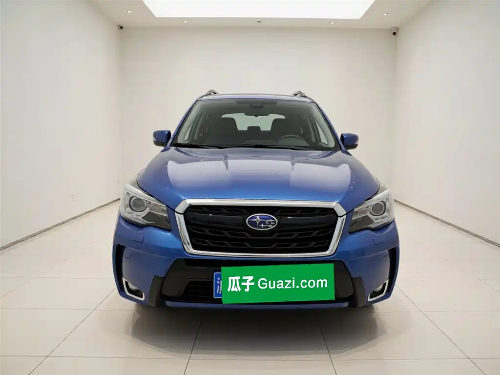 Subaru Forester 2018 — фото 3
