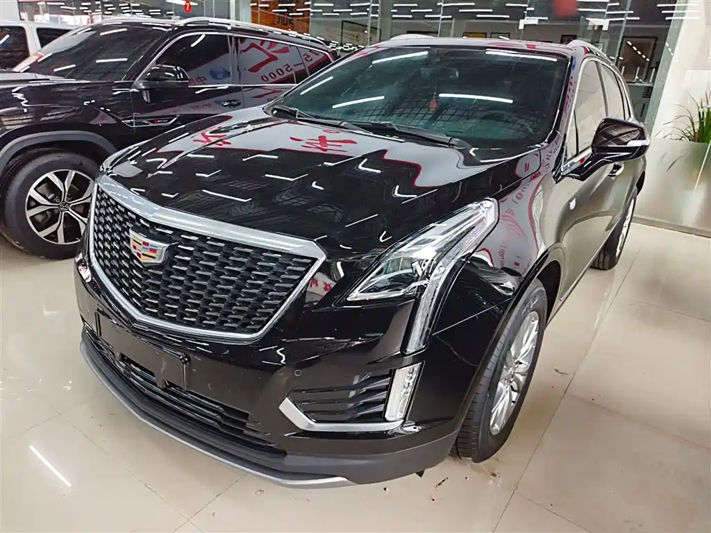 Cadillac XT5 2022 — фото 1