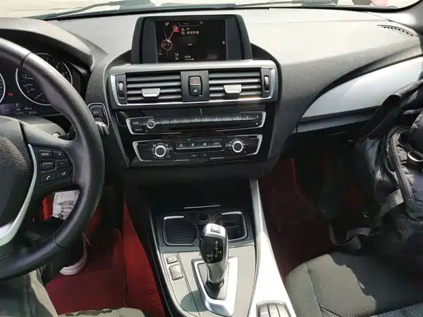 BMW 1 Series 2015
