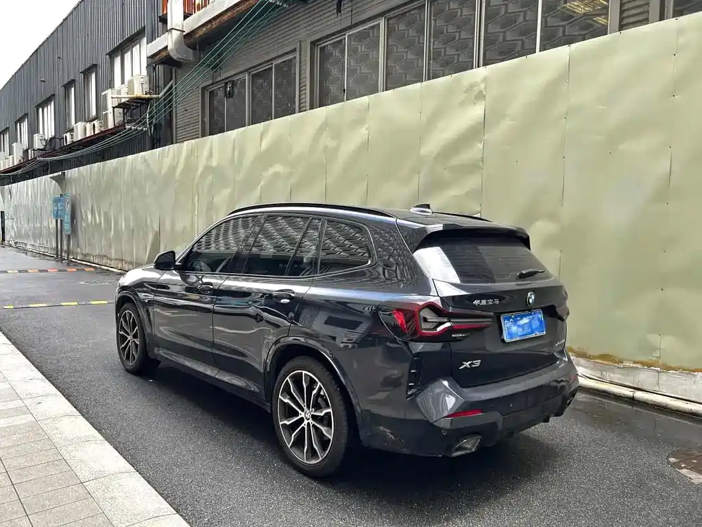 BMW X3 2022 — фото 9
