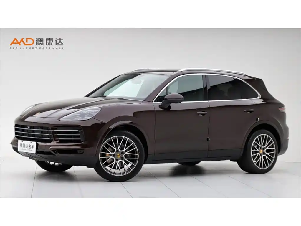 Porsche Cayenne 2018 — фото 1