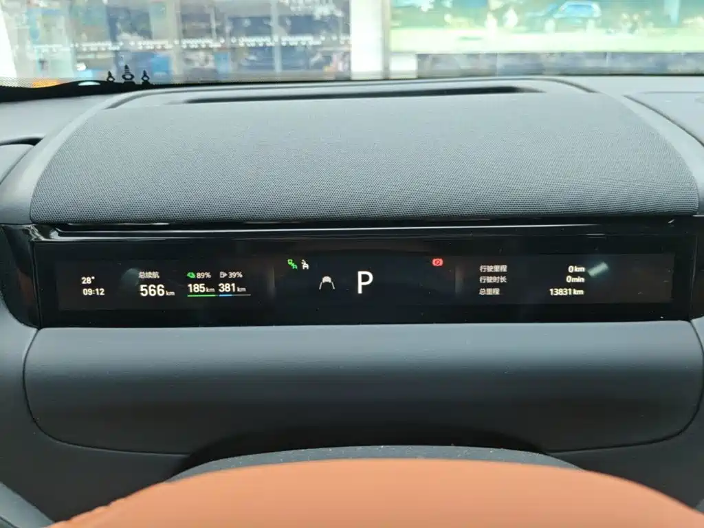 Geely Galaxy M9 2025 — фото 12