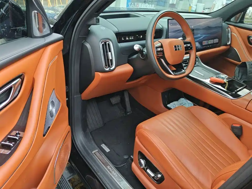 Geely Galaxy M9 2025 — фото 16