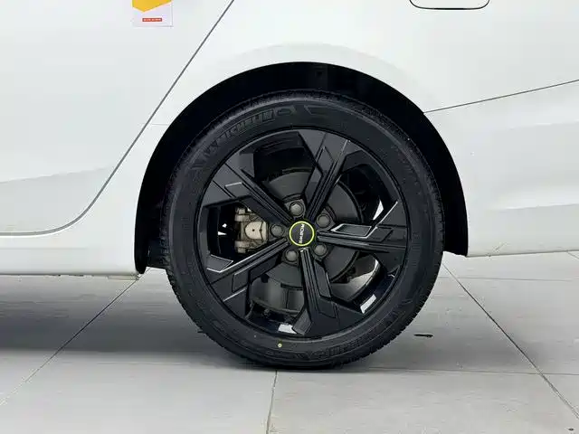 Roewe i6 MAX 2021 — фото 19